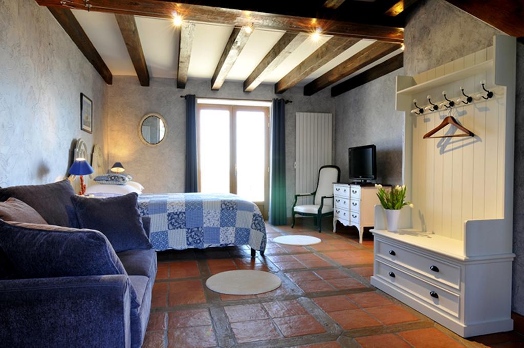 Chateau De Larre Hotell Chatres-sur-Cher Rom bilde